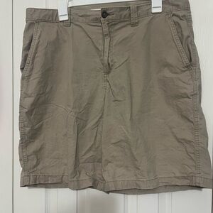 Magellan Men's Tan Shorts